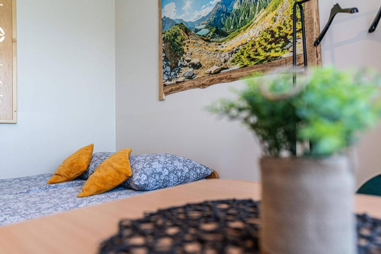 Widokowy Apartament - Pokoje Goscinne Banska Wyzna Экстерьер фото